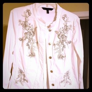White House Black Market ladies jacket